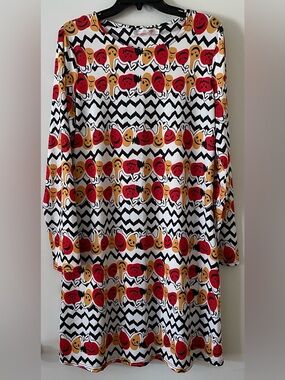Pumpkin/Chevron Women’s Size Large Multicolored Long Sleeve Dress